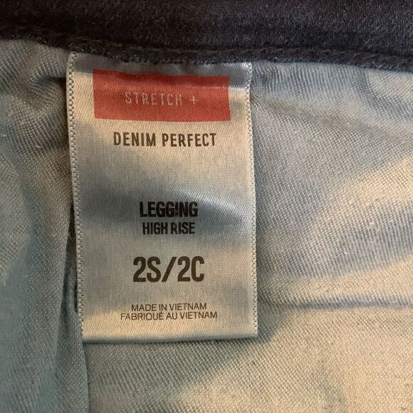 Express Legging High Rise Dark Wash Jeans Size 2 - Picture 4 of 4